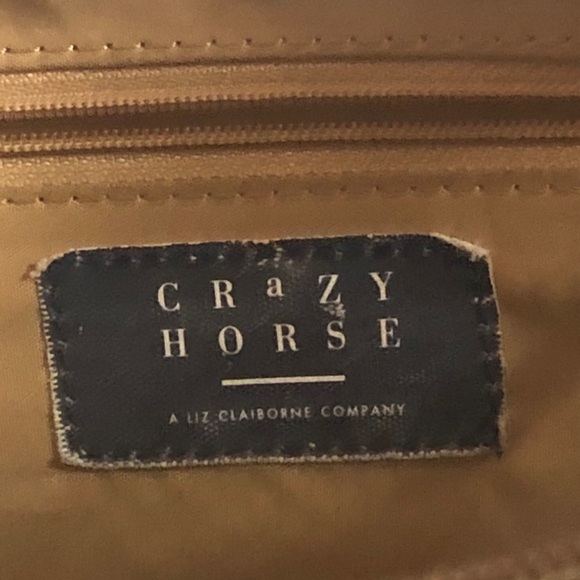 Crazy Horse A Liz Claiborne Company Small Brown Shoulder Purse - Picture 4 of 9
